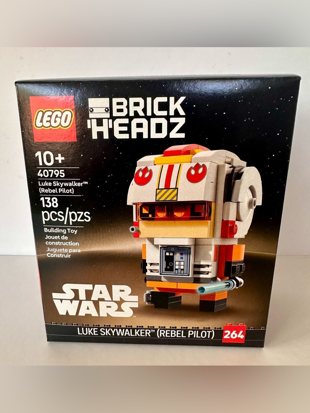 LEGO Star Wars BrickHeadz 40795 Luke Skywalker Rebel Pilot 138 Pc New